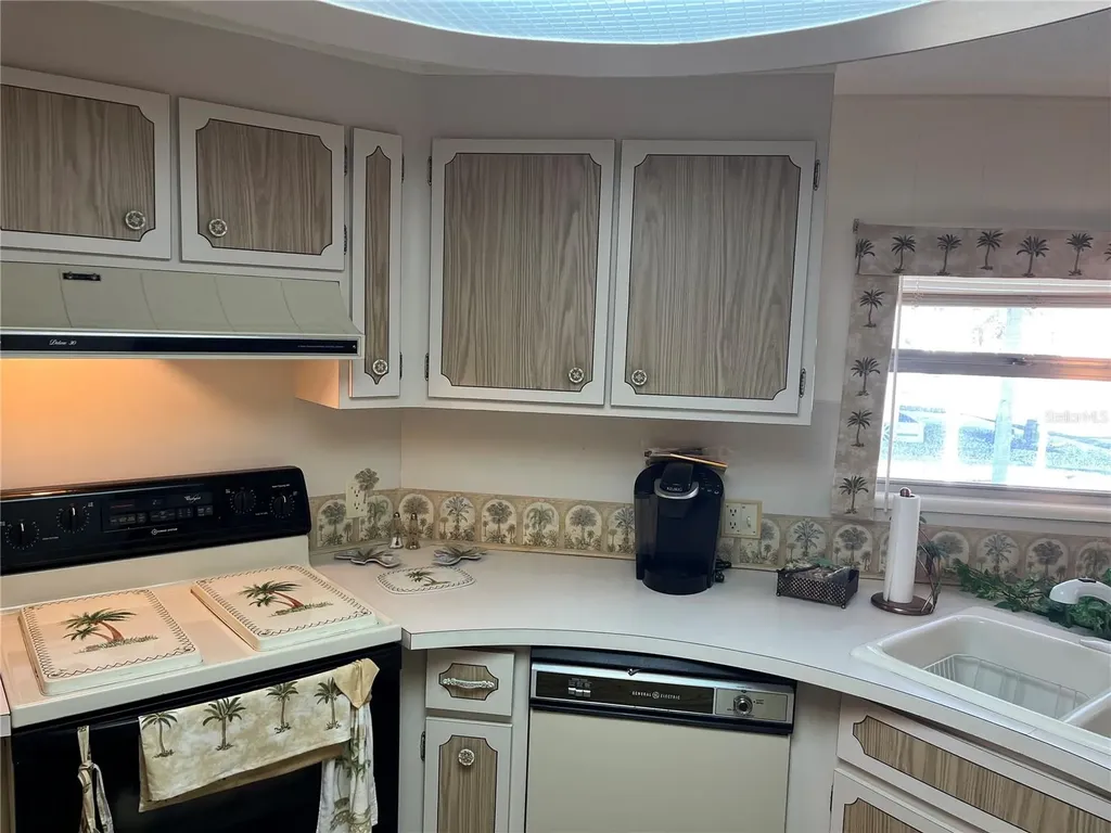 518 Cervina Drive N Venice FL 34285