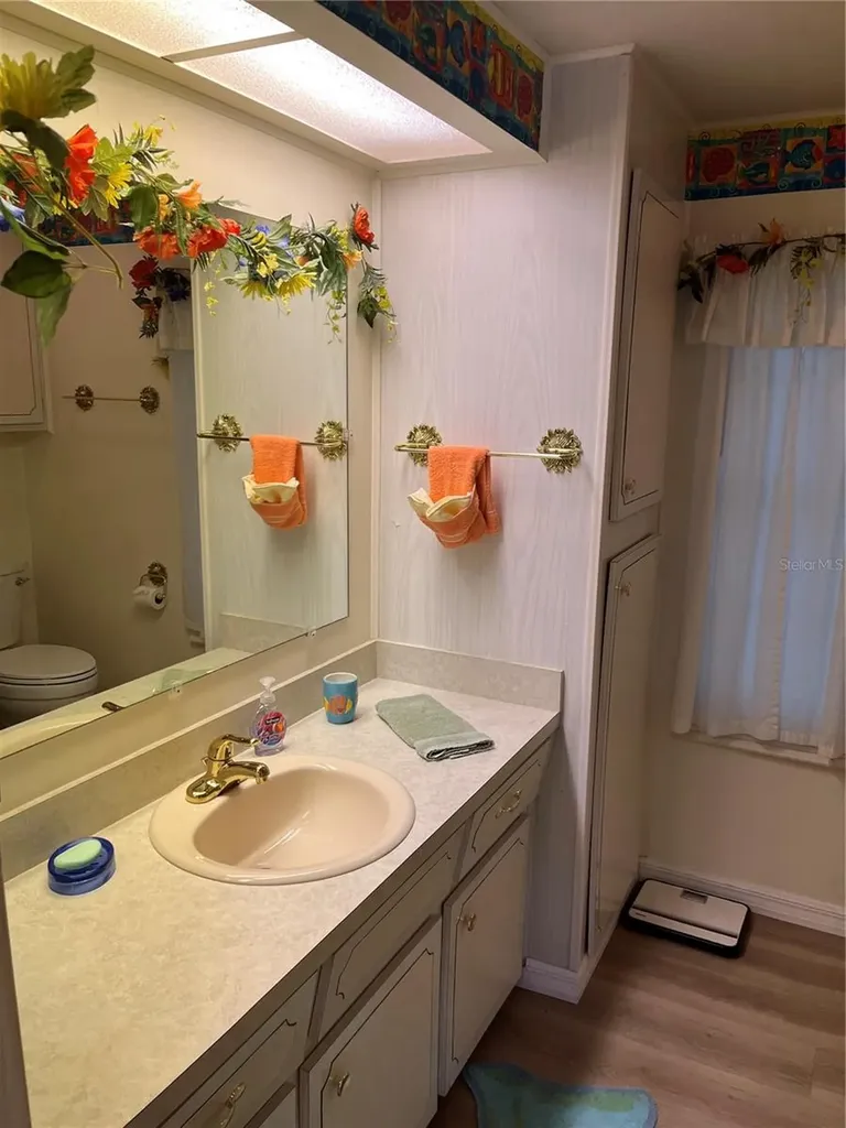 518 Cervina Drive N Venice FL 34285
