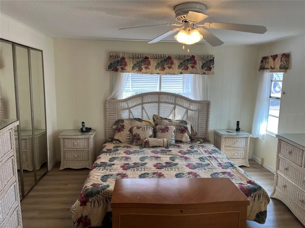 518 Cervina Drive N Venice FL 34285