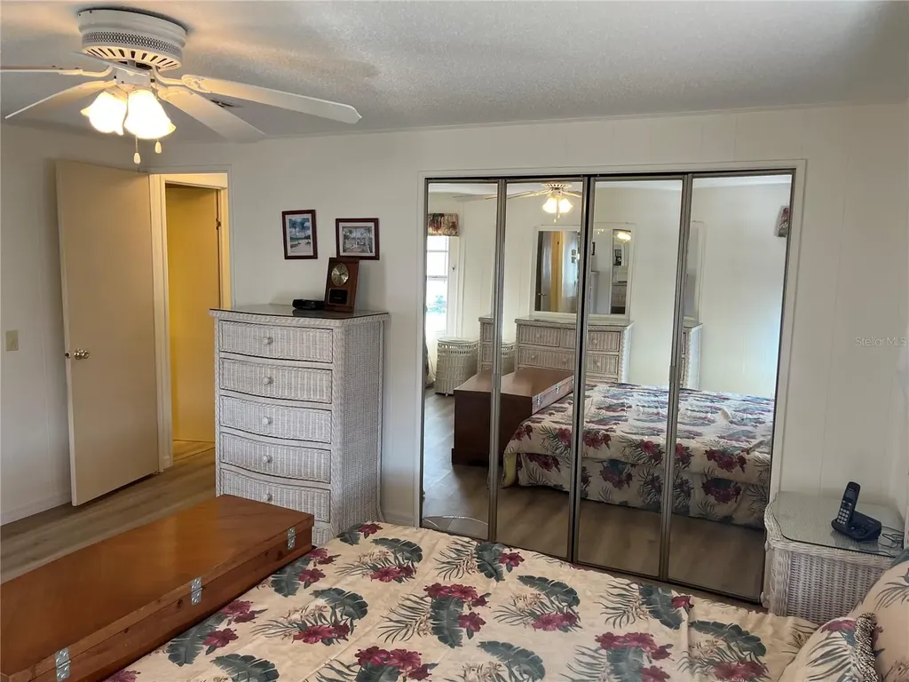 518 Cervina Drive N Venice FL 34285