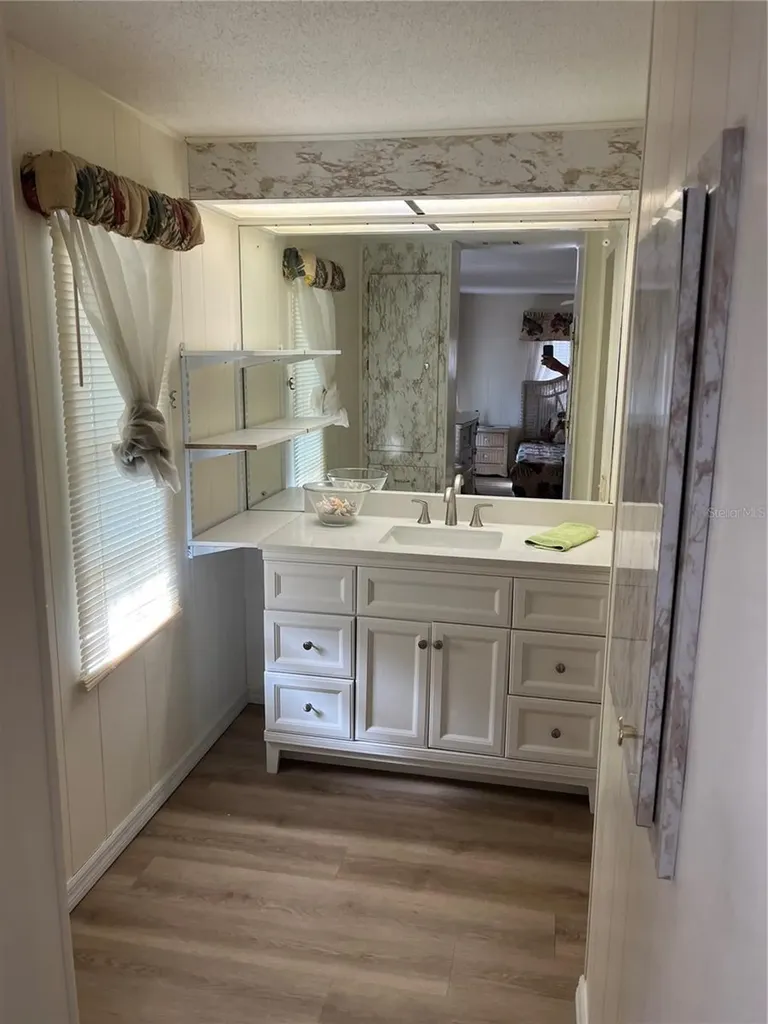 518 Cervina Drive N Venice FL 34285