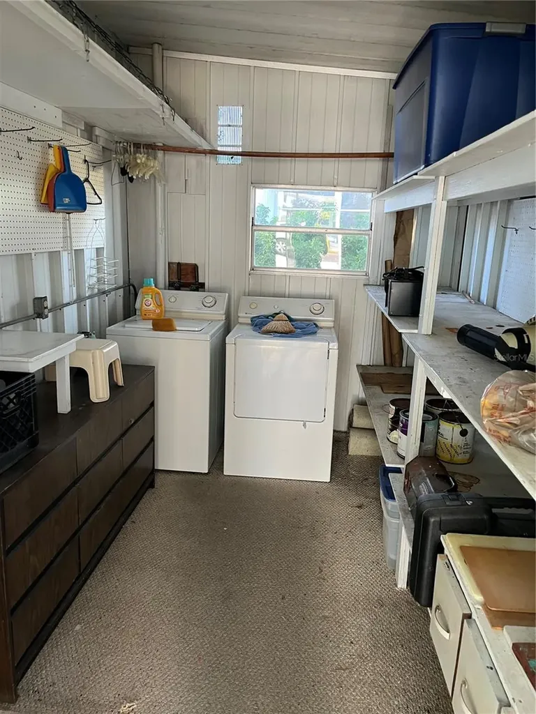 518 Cervina Drive N Venice FL 34285