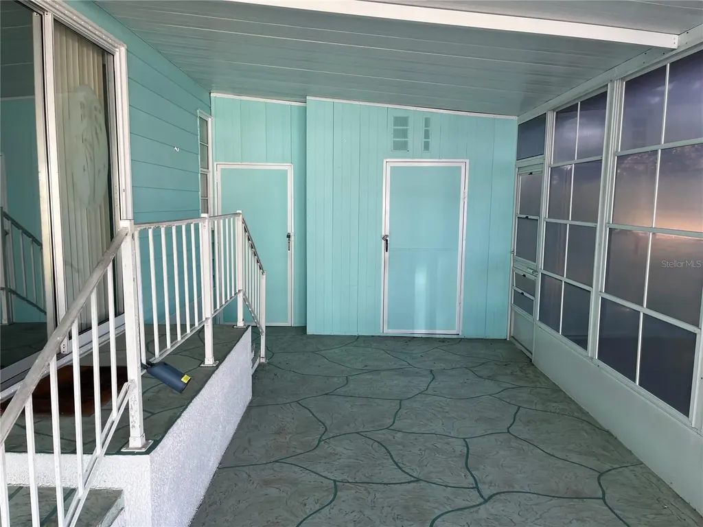 518 Cervina Drive N Venice FL 34285