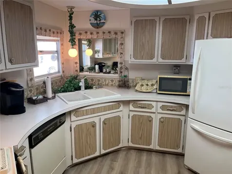 518 Cervina Drive N Venice FL 34285
