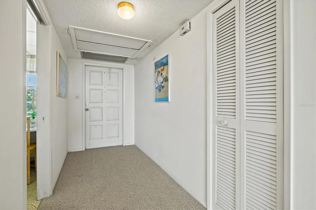 7461 W Country Club Drive N Sarasota FL 34243