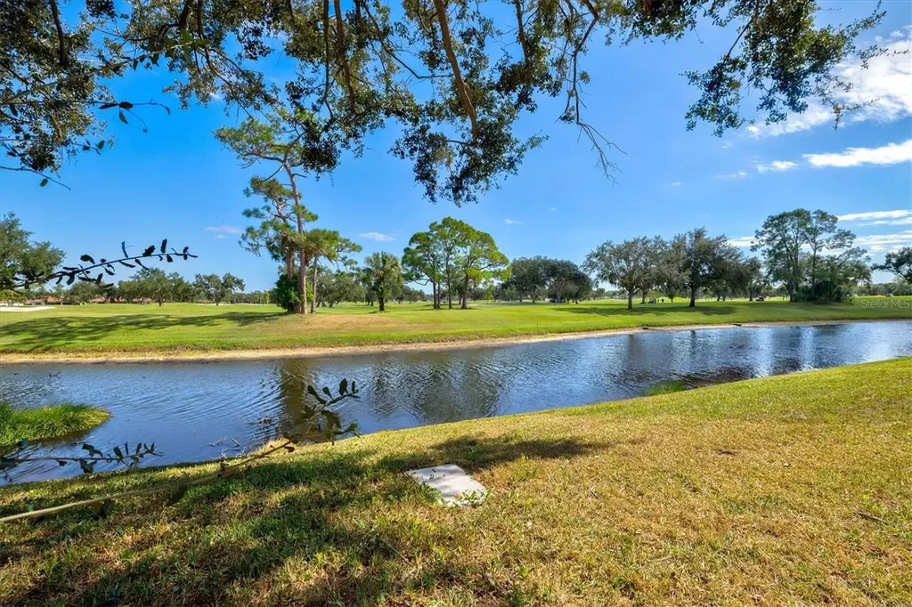 7461 W Country Club Drive N Sarasota FL 34243