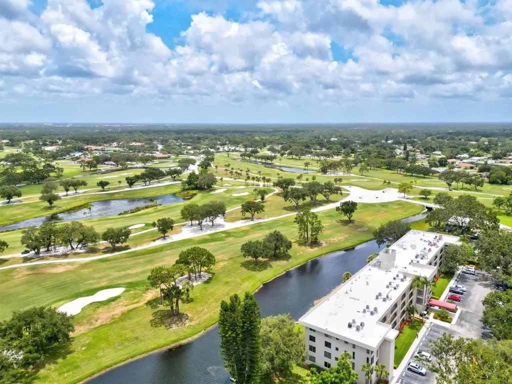 7461 W Country Club Drive N Sarasota FL 34243