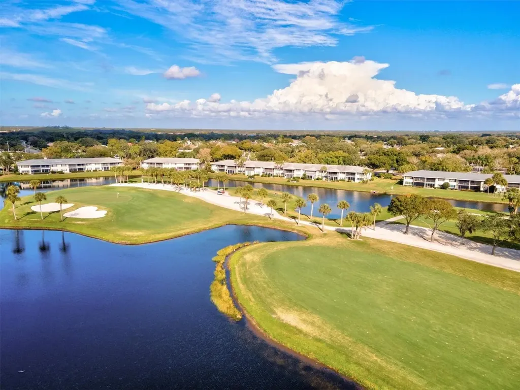 7461 W Country Club Drive N Sarasota FL 34243