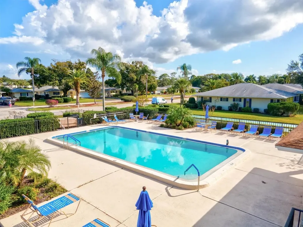 7461 W Country Club Drive N Sarasota FL 34243