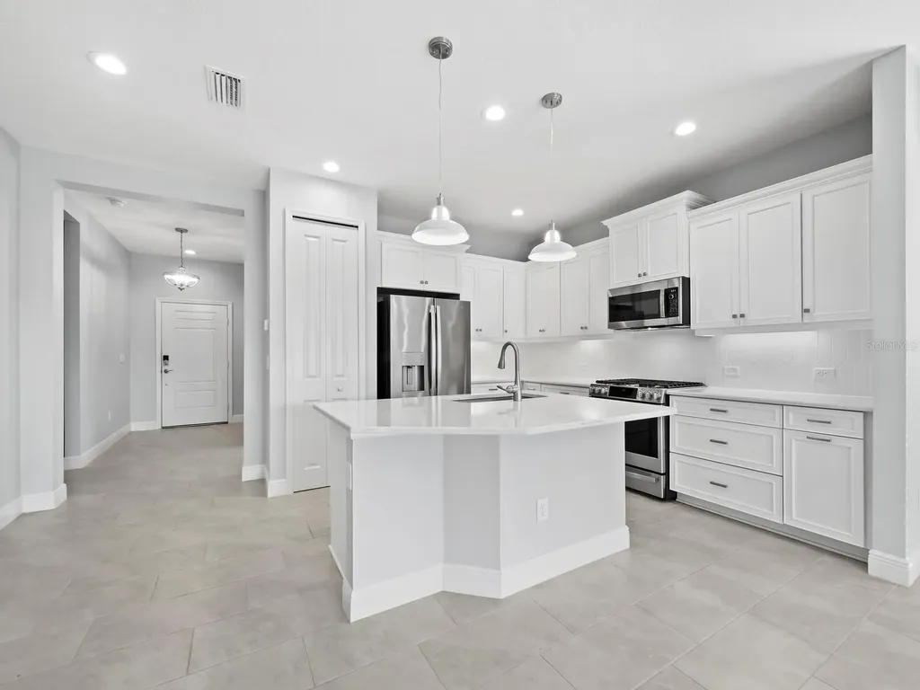 2878 Butterfly Jasmine Trail Sarasota FL 34240