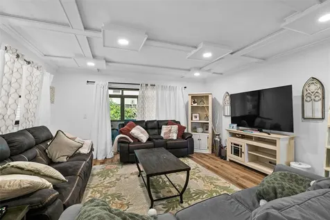 7223 Cloister Drive Sarasota FL 34231