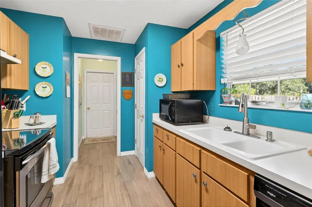 34220 Black Bass Circle Fruitland Park FL 34731