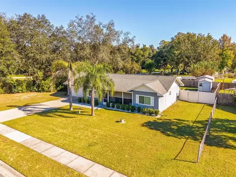 34220 Black Bass Circle Fruitland Park FL 34731