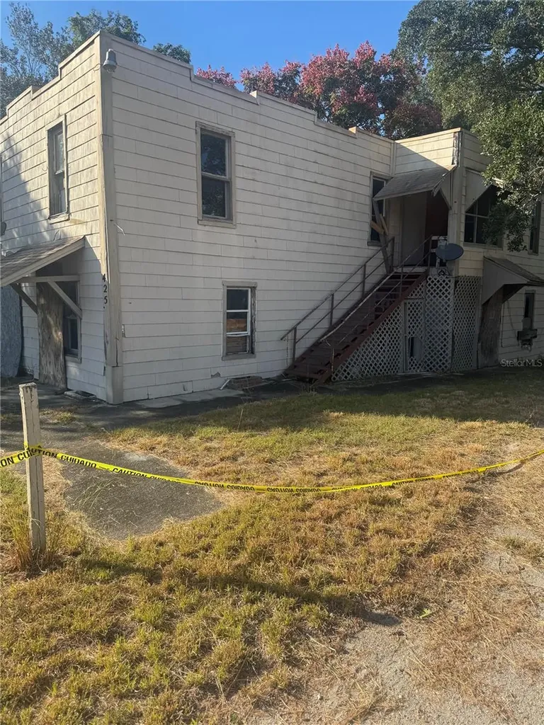 425 Kissimmee Avenue Lake Wales FL 33853