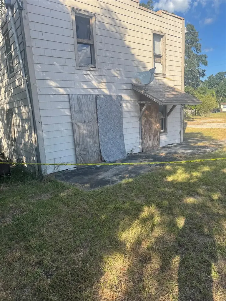 425 Kissimmee Avenue Lake Wales FL 33853