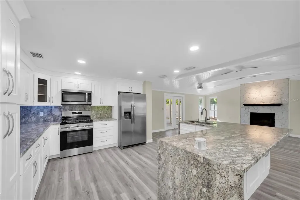 5630 Denver Street NE St Petersburg FL 33703