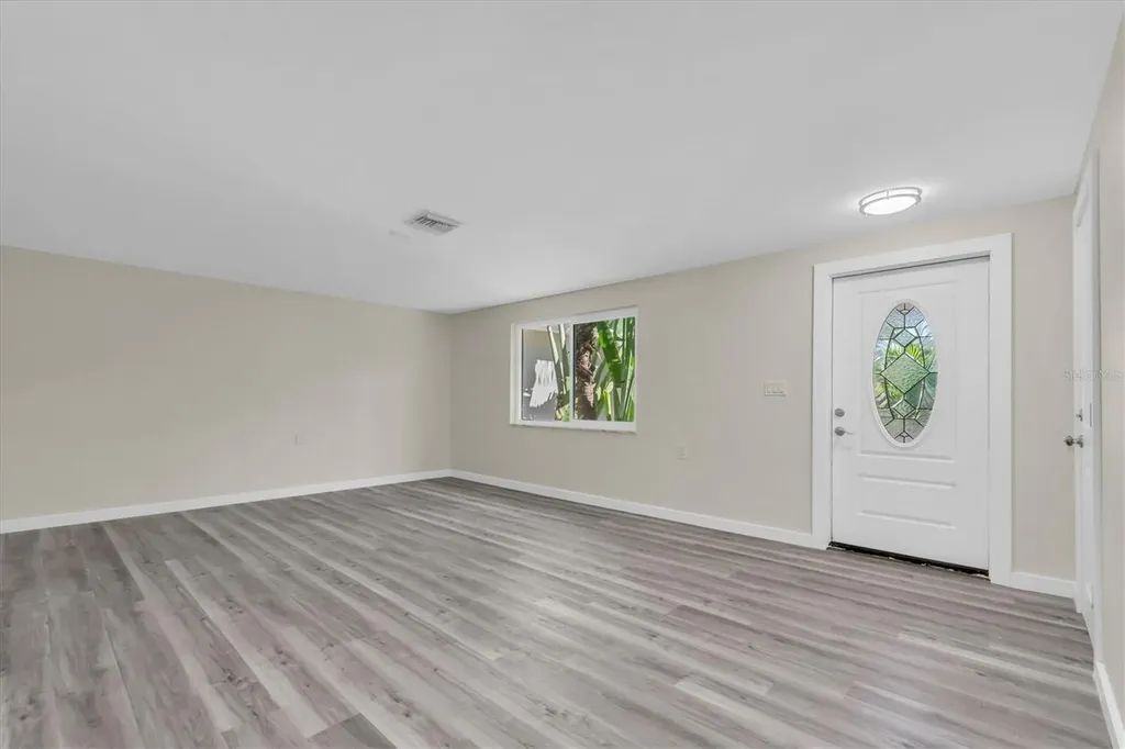 5630 Denver Street NE St Petersburg FL 33703