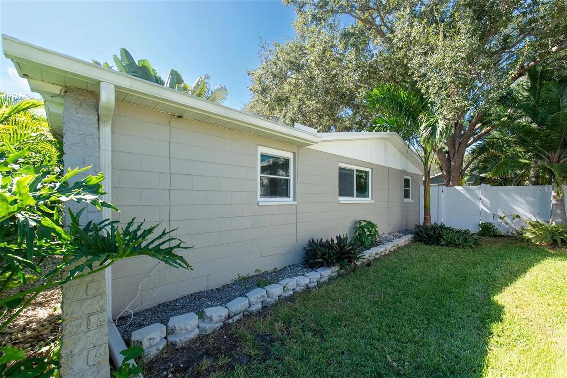 5630 Denver Street NE St Petersburg FL 33703