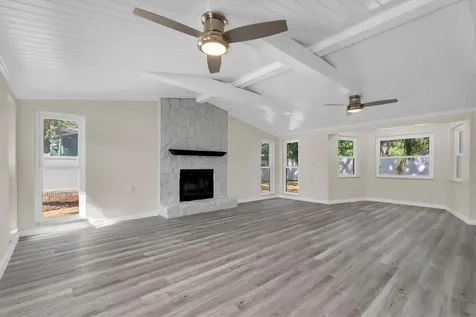 5630 Denver Street NE St Petersburg FL 33703
