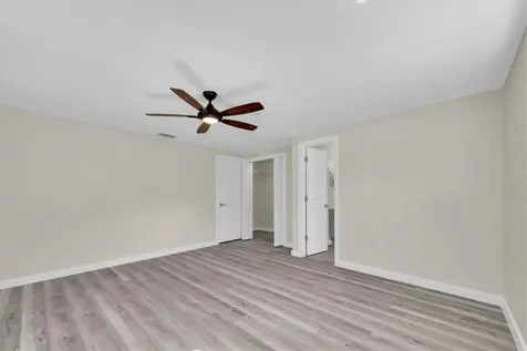 5630 Denver Street NE St Petersburg FL 33703