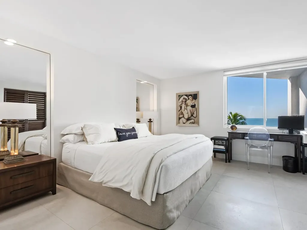 1770 Benjamin Franklin Drive Sarasota FL 34236