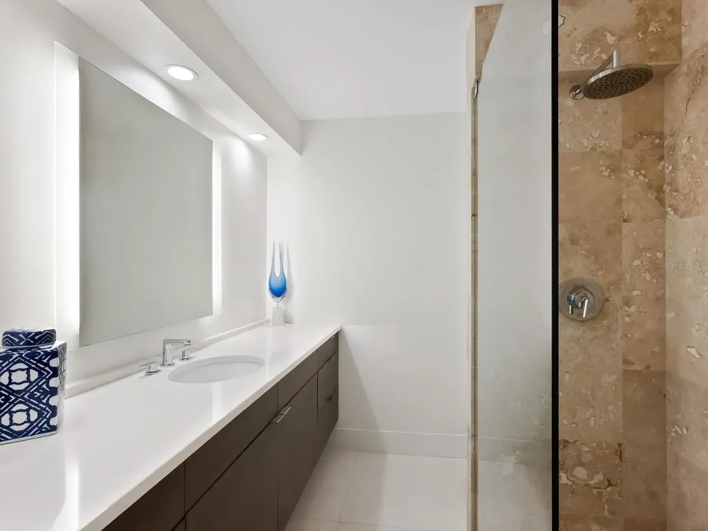 1770 Benjamin Franklin Drive Sarasota FL 34236