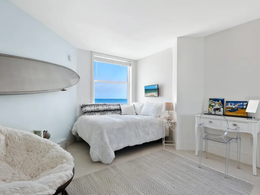 1770 Benjamin Franklin Drive Sarasota FL 34236