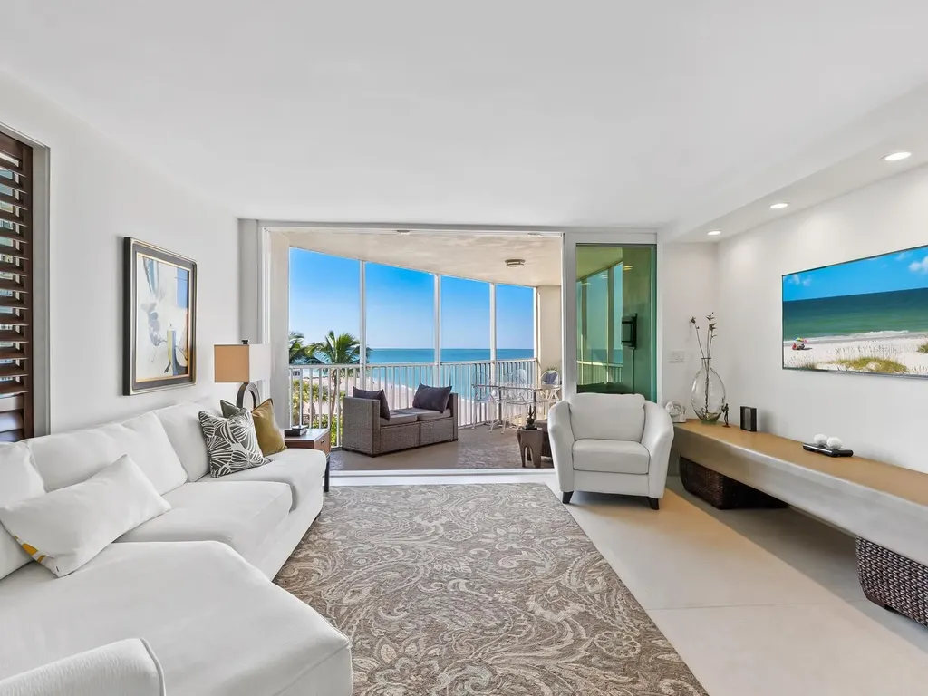 1770 Benjamin Franklin Drive Sarasota FL 34236