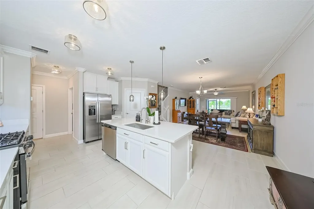17041 Pocket Reel Lane Wimauma FL 33598
