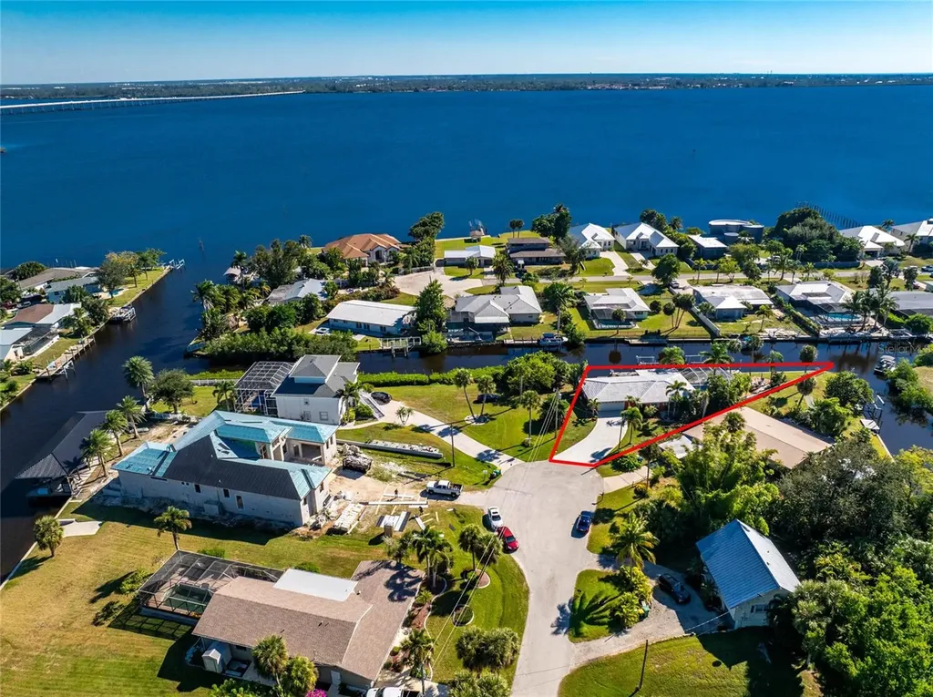 180 Purdy Drive Punta Gorda FL 33980