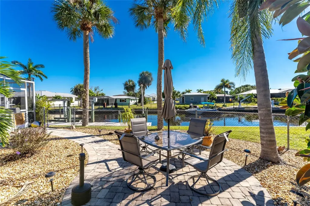 180 Purdy Drive Punta Gorda FL 33980