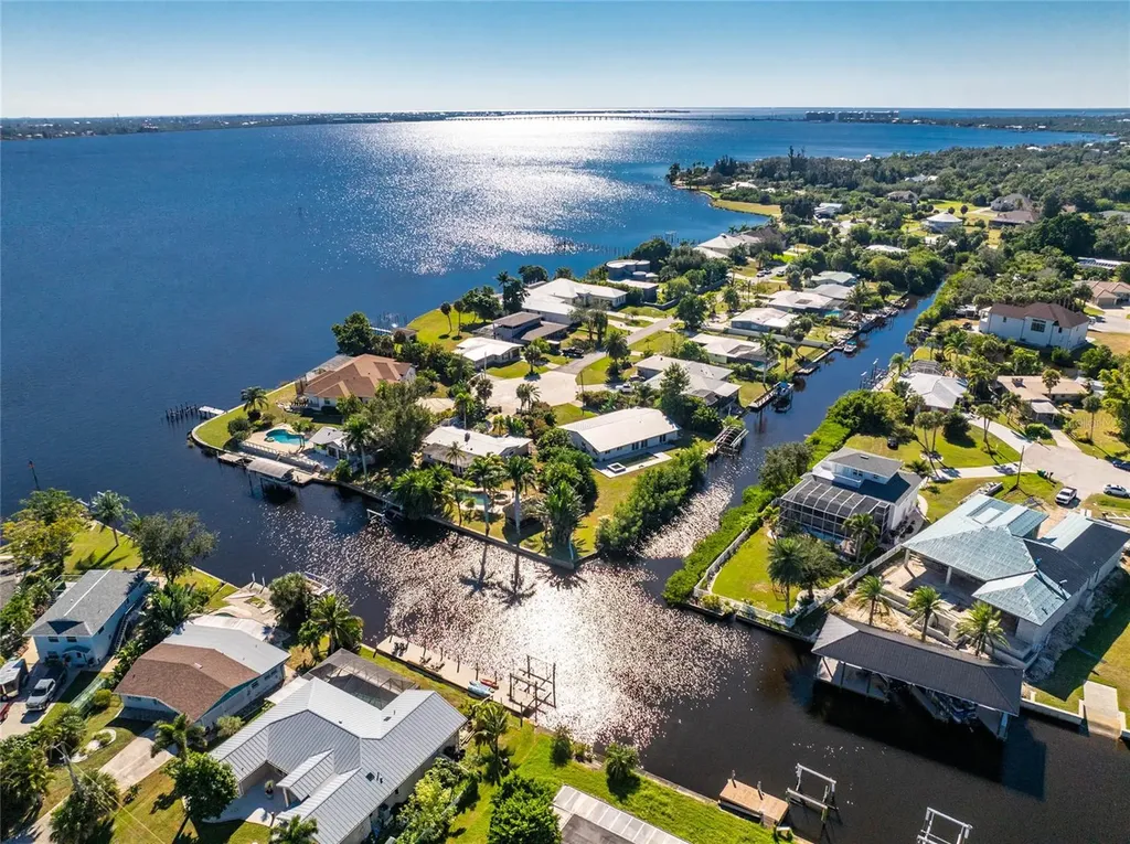 180 Purdy Drive Punta Gorda FL 33980