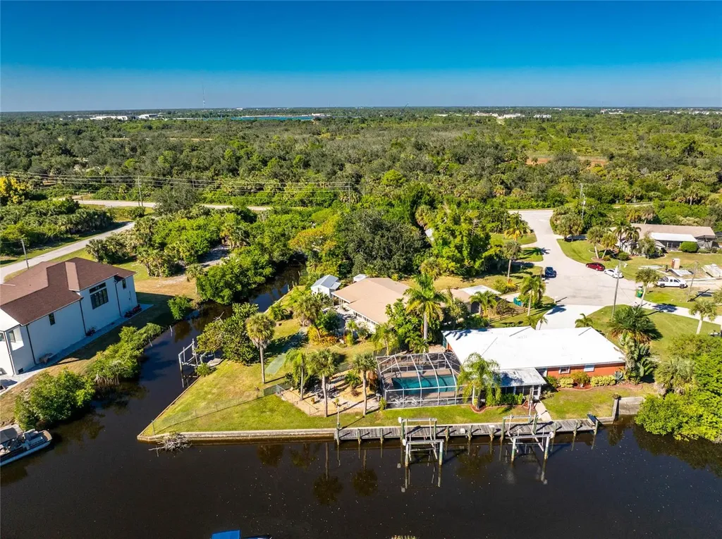 180 Purdy Drive Punta Gorda FL 33980