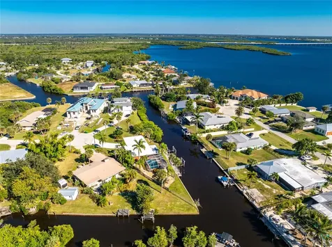 180 Purdy Drive Punta Gorda FL 33980