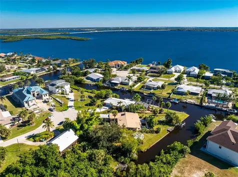 180 Purdy Drive Punta Gorda FL 33980