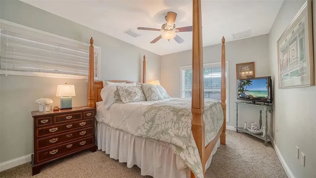 3530 Flores Avenue Sarasota FL 34239