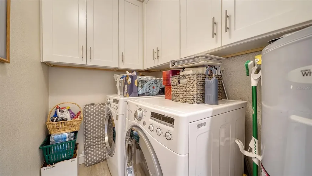 3530 Flores Avenue Sarasota FL 34239
