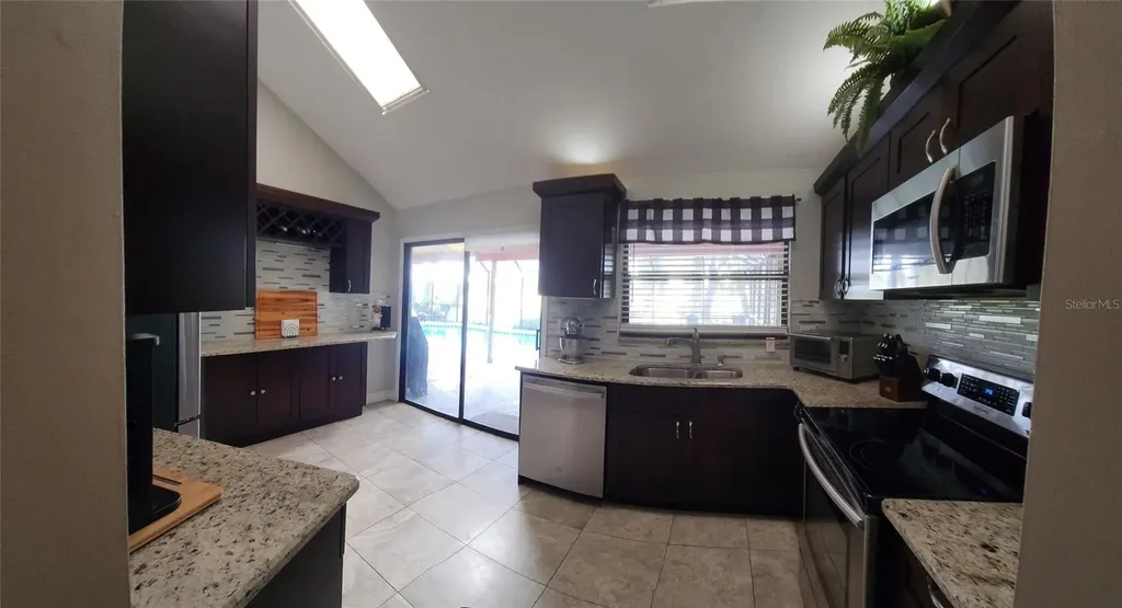 34386 Whispering Oaks Boulevard Dade City FL 33523