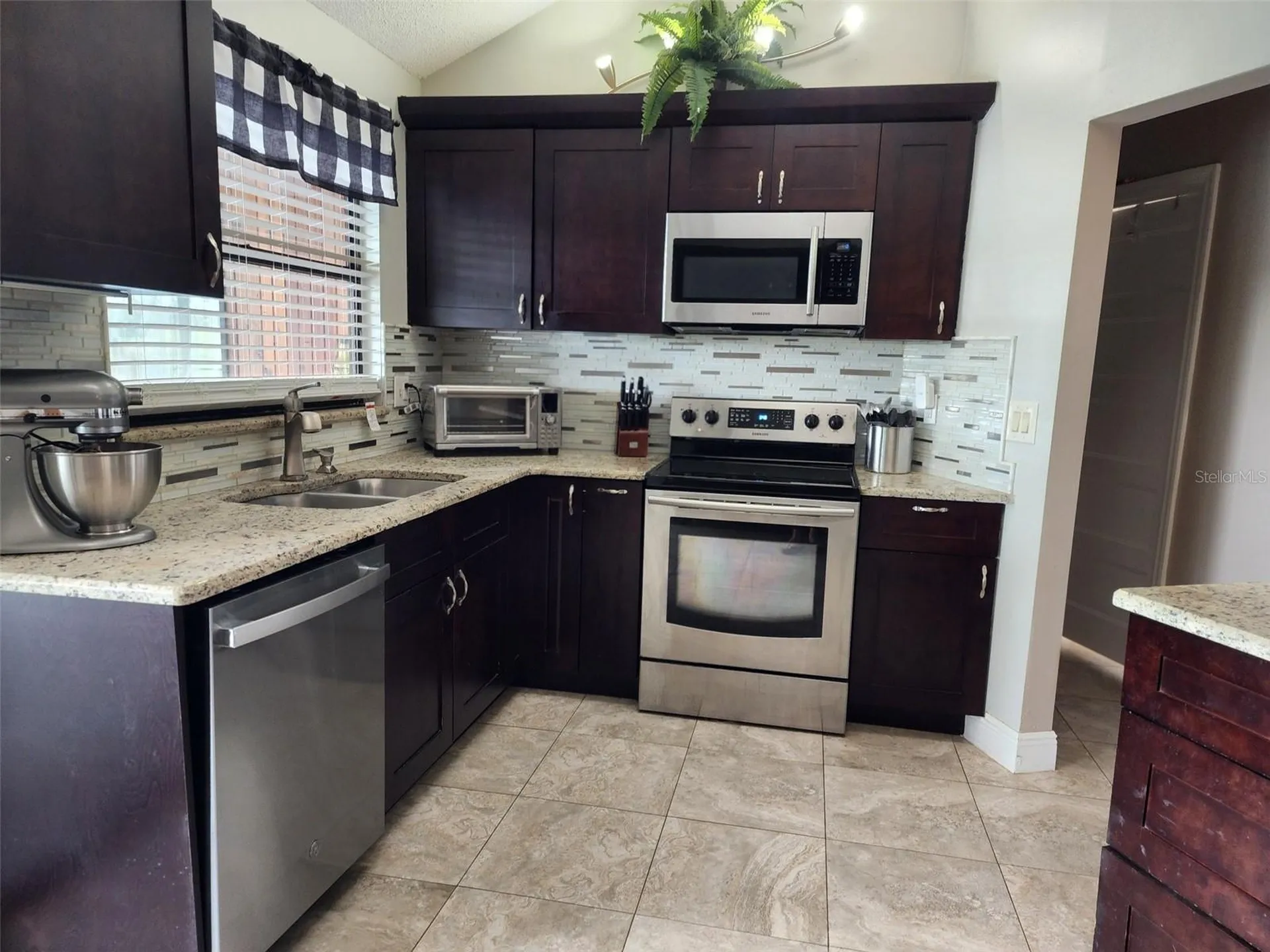34386 Whispering Oaks Boulevard Dade City FL 33523