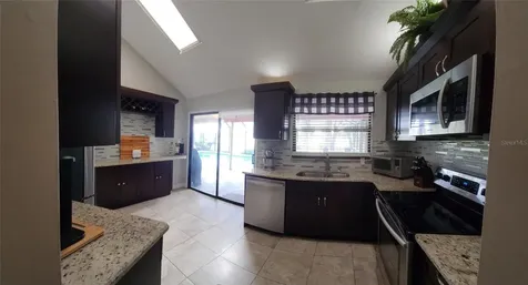 34386 Whispering Oaks Boulevard Dade City FL 33523