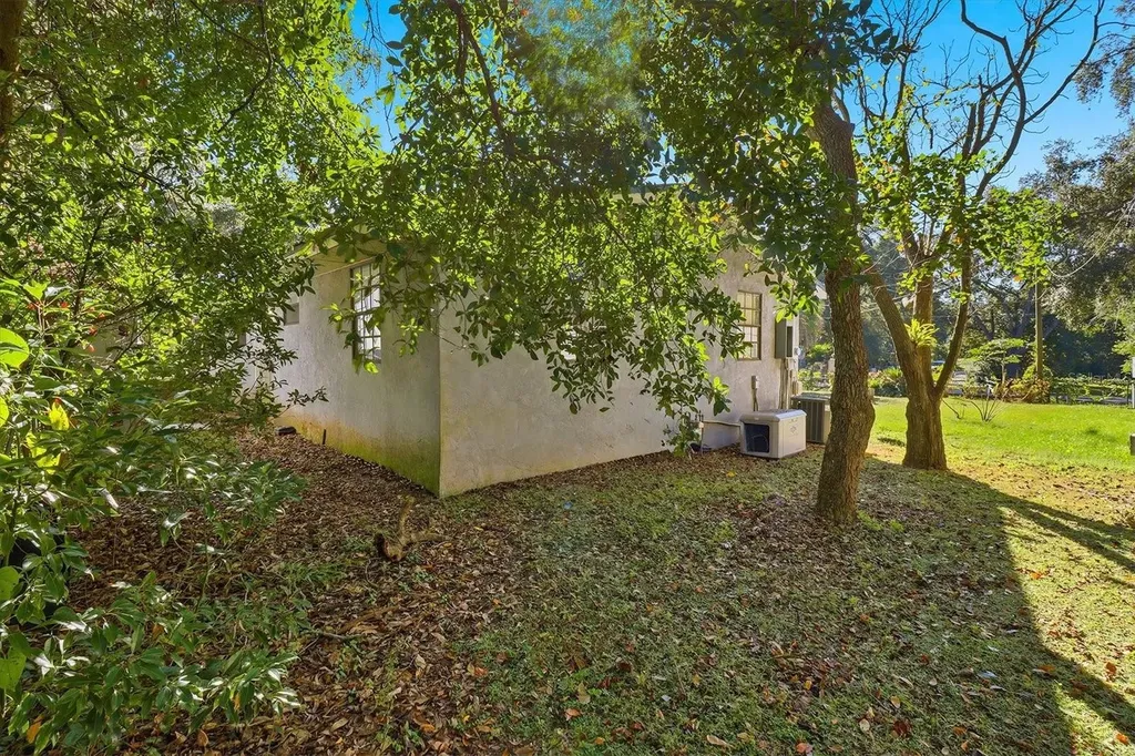 9447 SE 140th Place Summerfield FL 34491