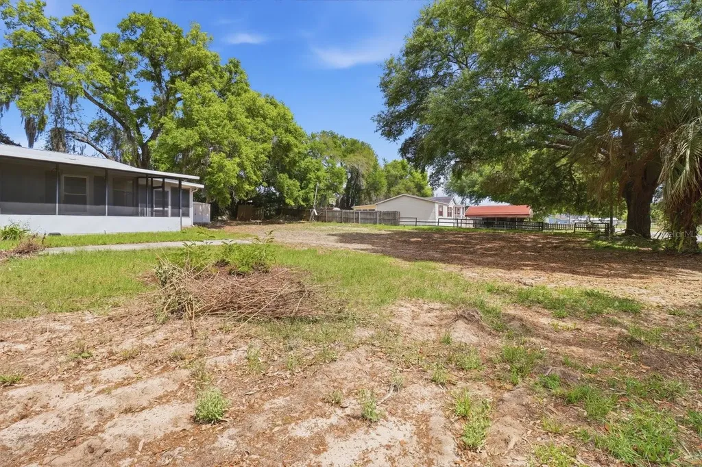 9447 SE 140th Place Summerfield FL 34491