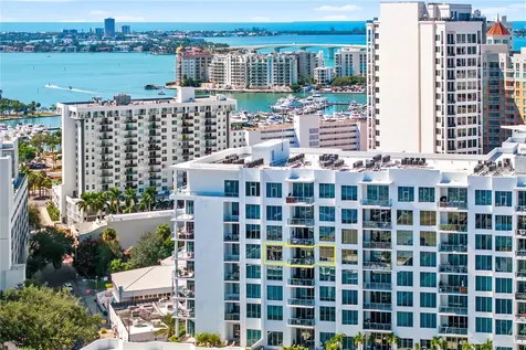 111 S Pineapple Avenue Sarasota FL 34236