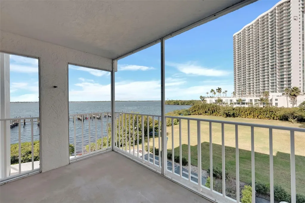 2875 Palm Beach Boulevard Fort Myers FL 33916