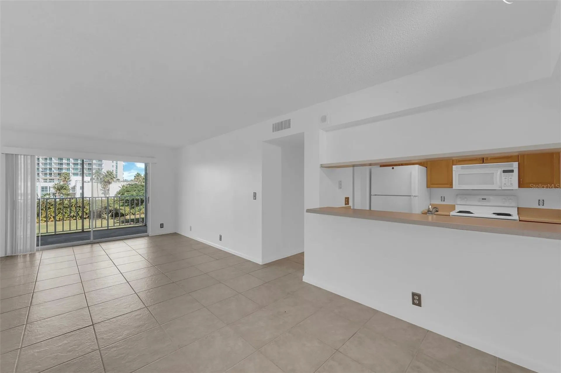 2875 Palm Beach Boulevard Fort Myers FL 33916