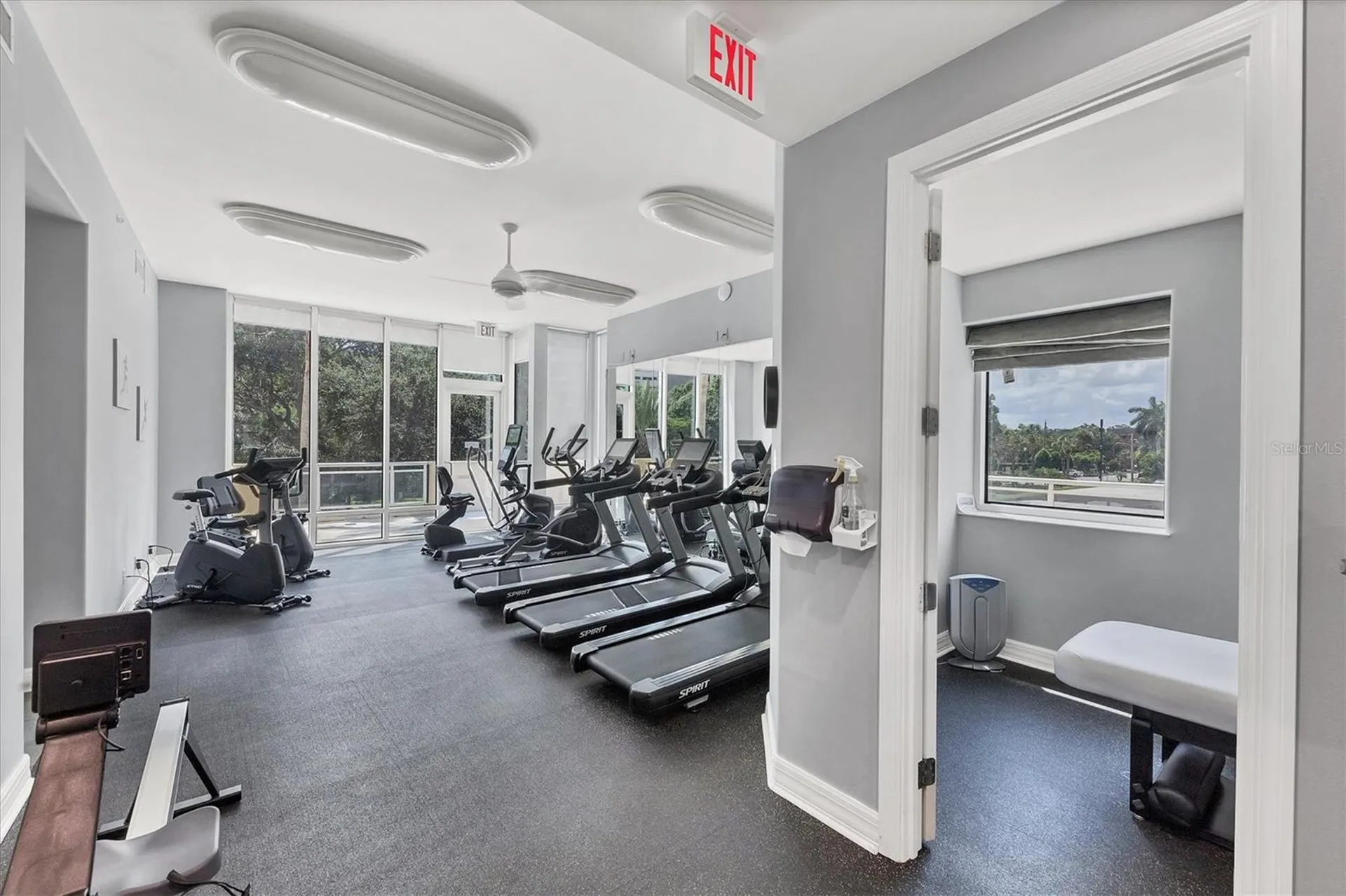 340 S Palm Avenue Sarasota FL 34236
