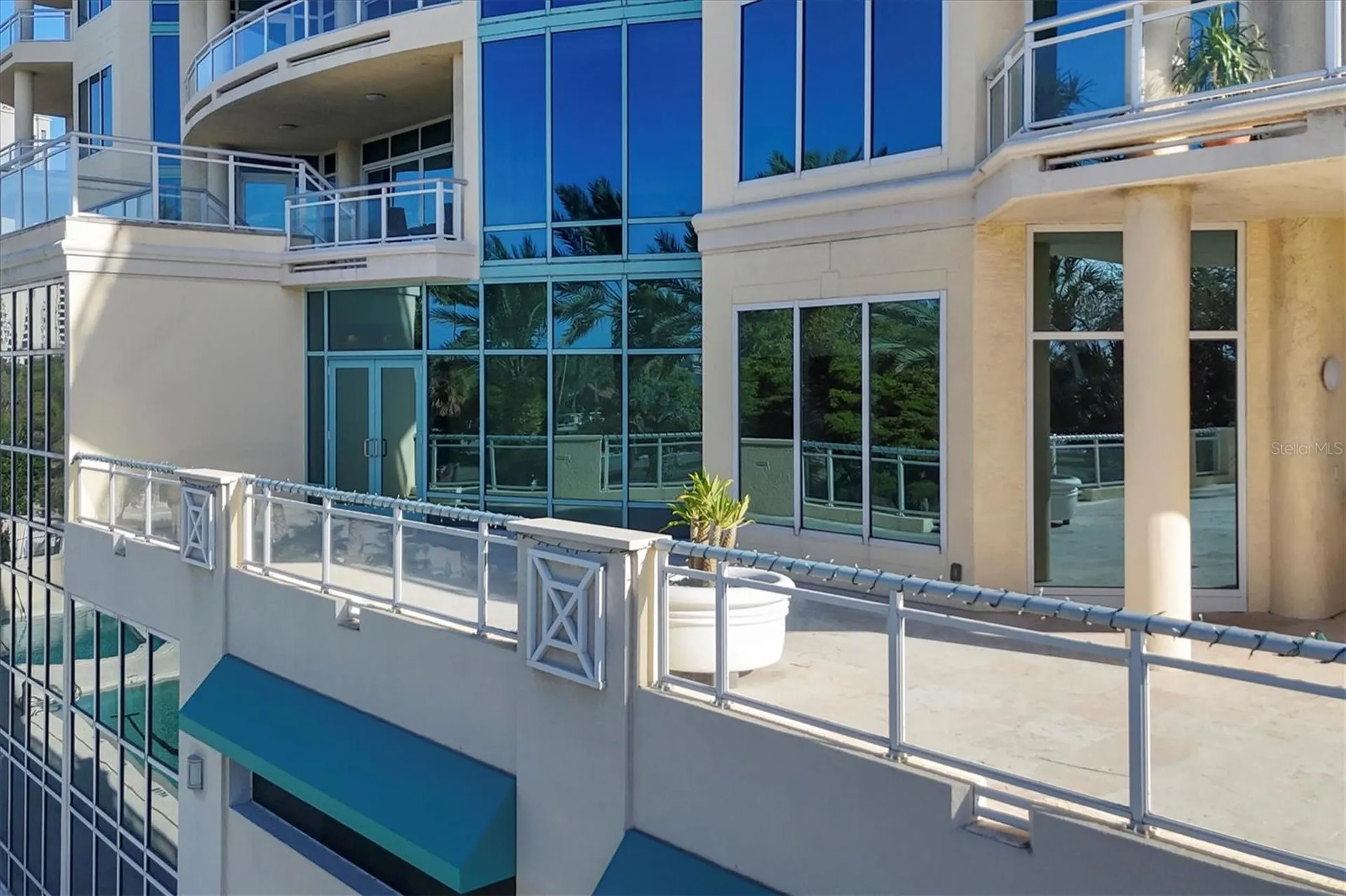 340 S Palm Avenue Sarasota FL 34236