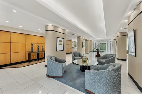 340 S Palm Avenue Sarasota FL 34236