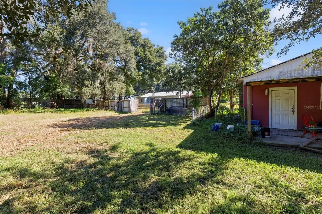 15217 Myrtle Street Dade City FL 33523
