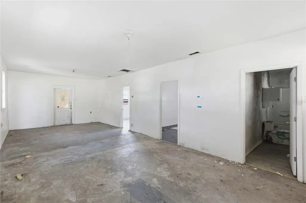 15217 Myrtle Street Dade City FL 33523